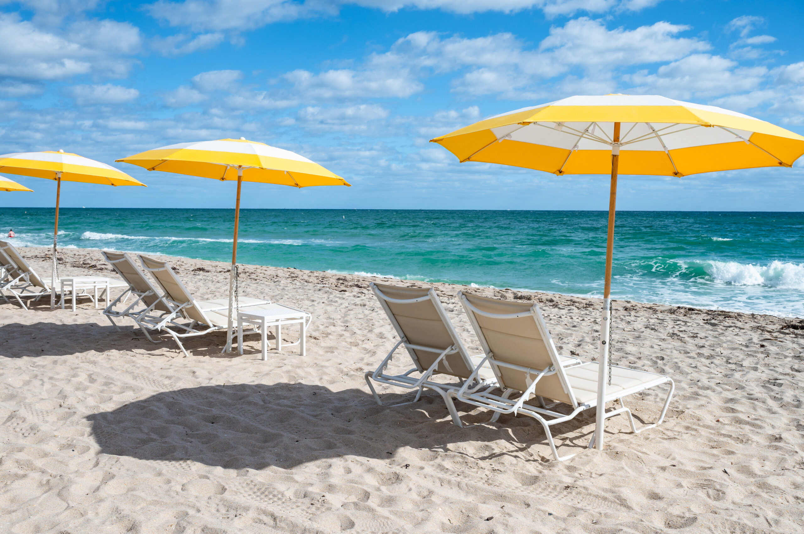 Understanding Real Estate Market Cycles: When Is the Right Time to Buy or Sell?